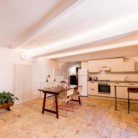 Appartamento In Centro Via Porta Fuga Σπολέτο Εξωτερικό φωτογραφία