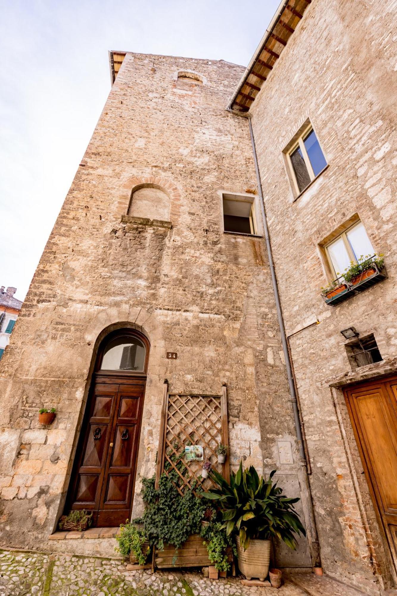 Appartamento In Centro Via Porta Fuga Σπολέτο Εξωτερικό φωτογραφία